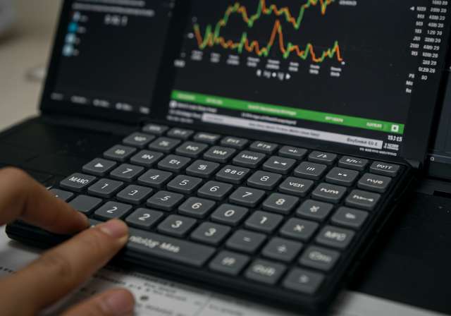 top ten stock broker in india